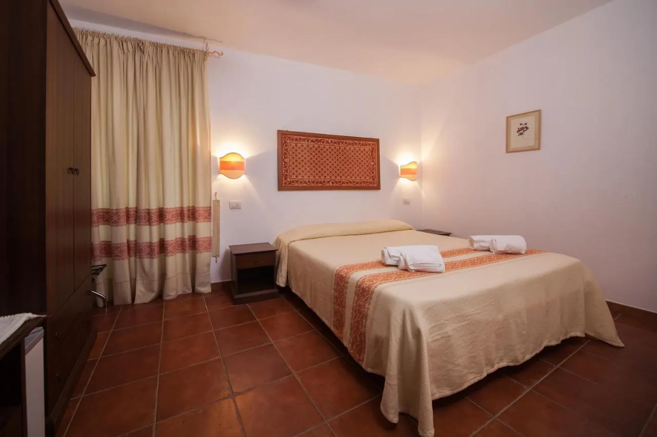 Affitta Camere Casa Delle Rose Villanova Monteleone 0*,
