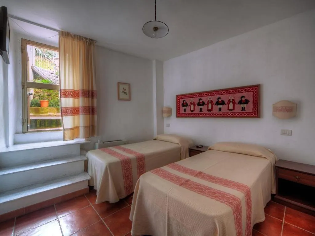 Affitta Camere Casa Delle Rose Villanova Monteleone 0*,